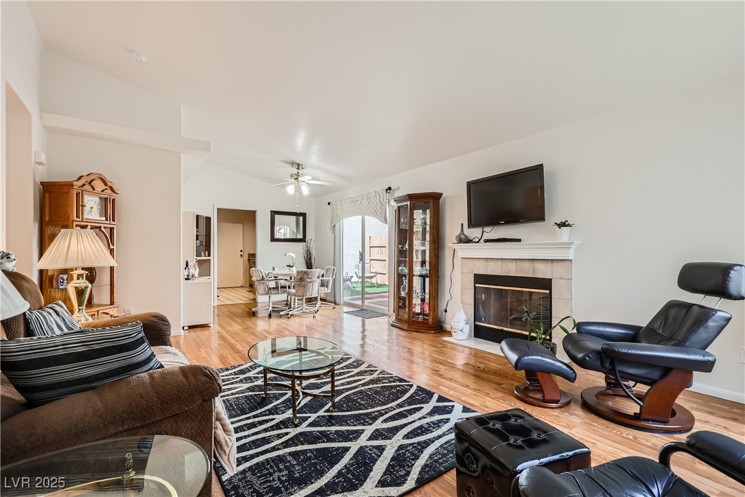 5401 Bugle Way #103, Las Vegas, Nevada image 3