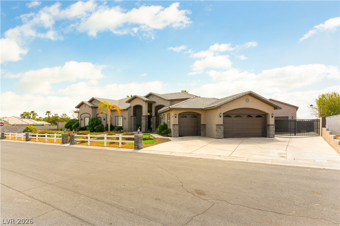 8925 Silent Brook Court