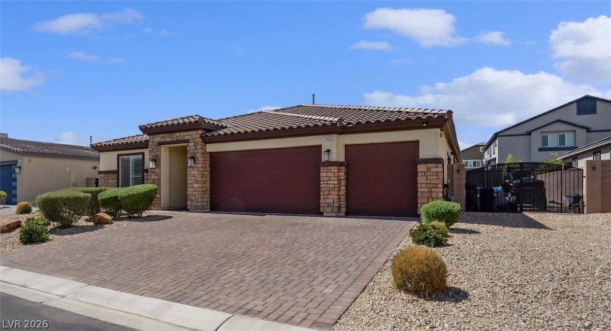 7809 Mazarine Street