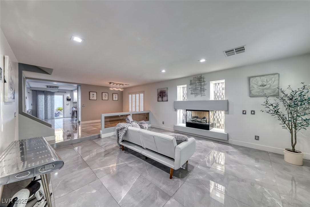 Properties 4 895 Beartooth Falls Court