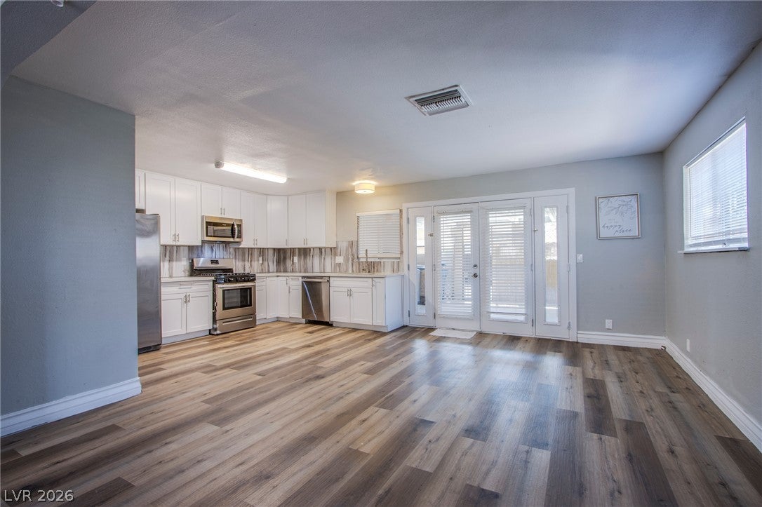 2456 Paradise Village Way