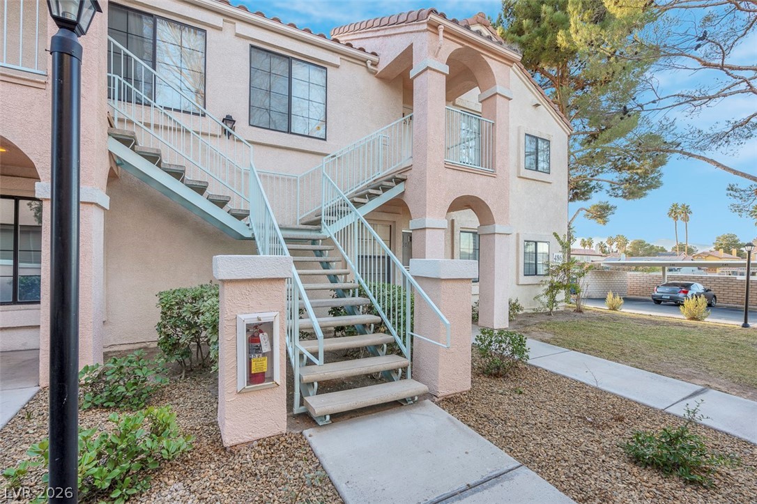 4861 S Torrey Pines Drive 201