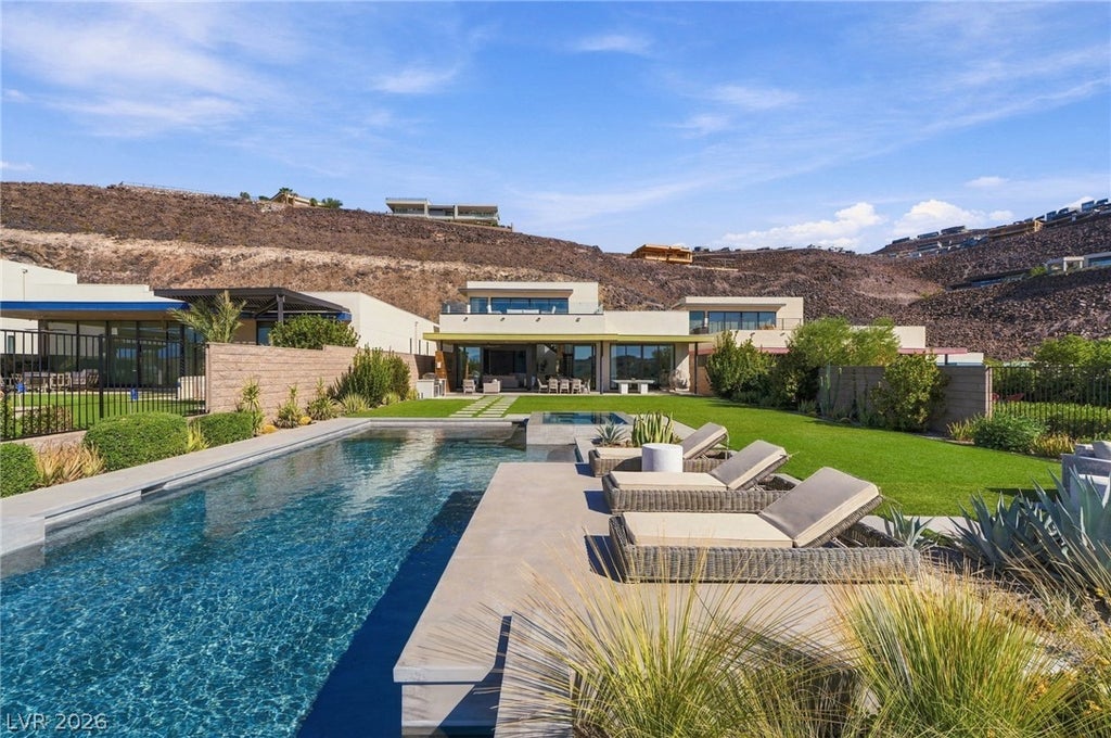 Photo of 523 Serenity Point Drive, Henderson, NV 89012 (MLS # 2827777)