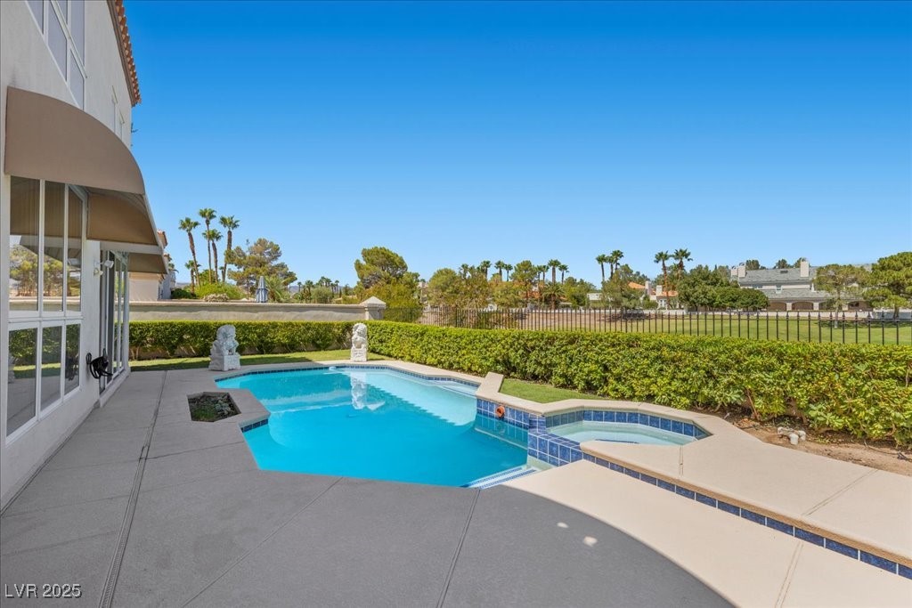 8188 Horseshoe Bend Lane