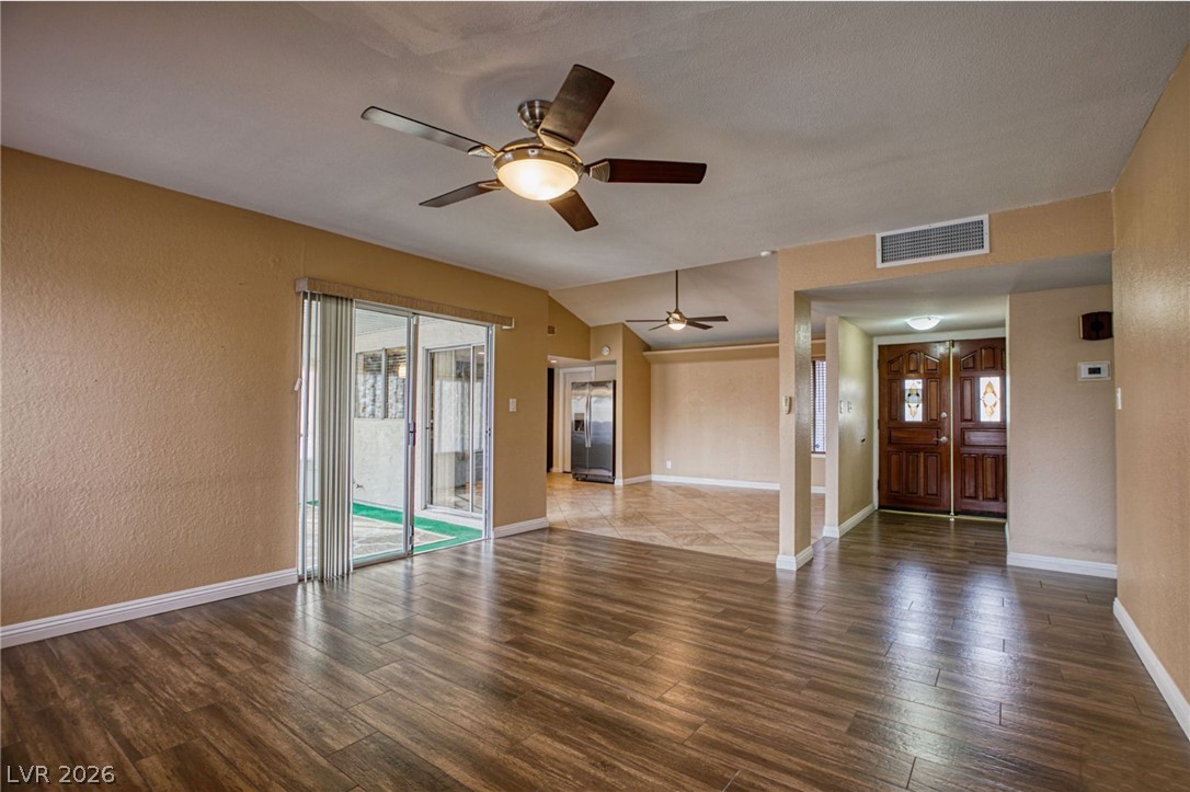 3956 Clear View Drive
