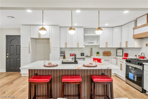 Photo of 2301 Palora Avenue, Las Vegas, NV 89169 (MLS # 2809848)