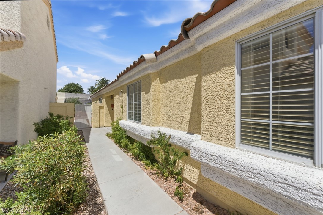 2313 Diamondback Drive
