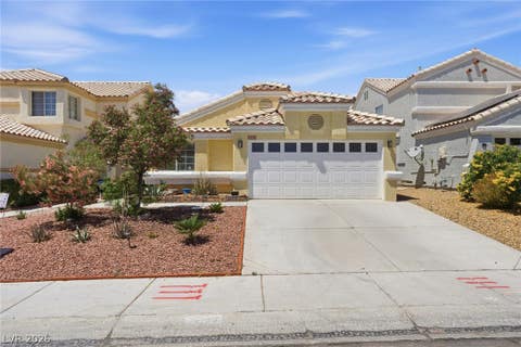 Homes For Sale - 2313 Diamondback Drive<br/> Las Vegas, NV 89117