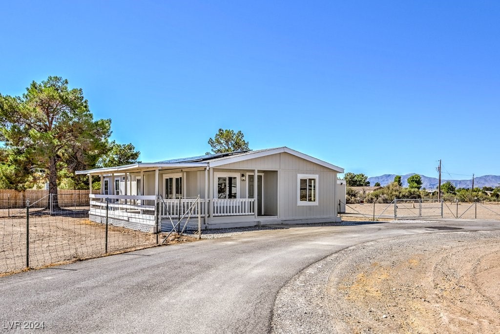 1521 W Blosser Ranch Road, Pahrump, Nevada image 9