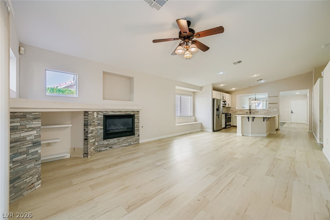 8136 Shady Glen Avenue