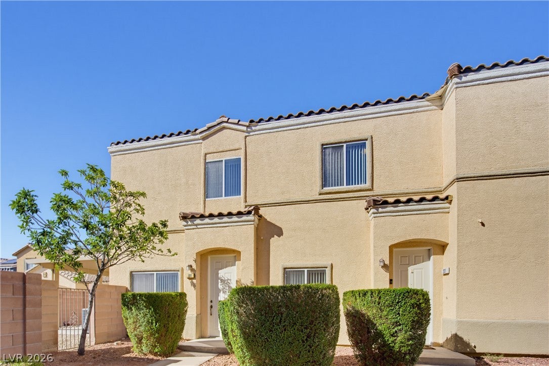 3921 Pepper Thorn Avenue 101