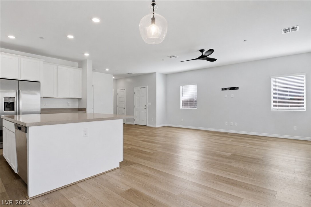 1623 Dakota Group Avenue