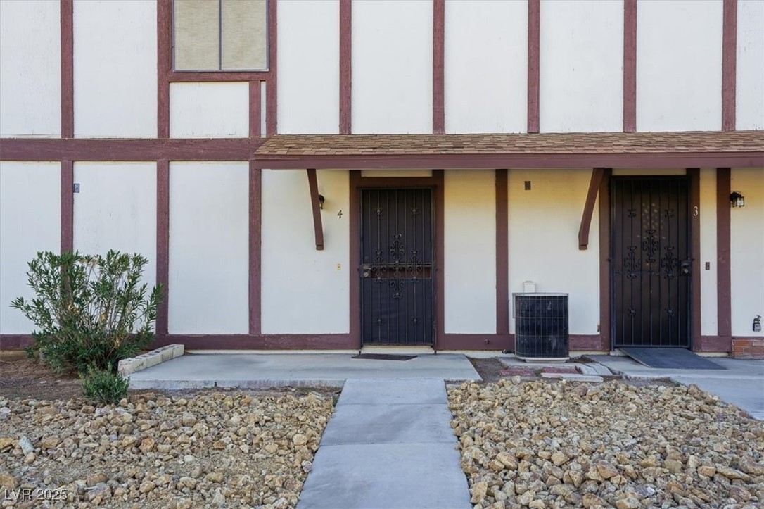 Las Vegas, Nevada 89119, United States, 2 Bedrooms Bedrooms, ,1 BathroomBathrooms,Residential,Active,255045