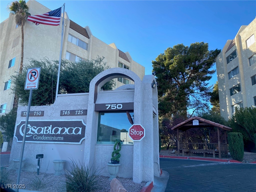 Properties 1 730 S Royal Crest Circle 445