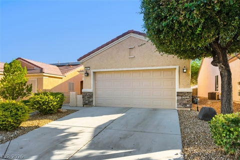 Homes For Sale - 2817 Ground Robin Drive<br/> North Las Vegas, NV 89084
