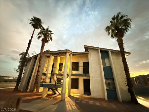 Multifamily For Rent - 4744 W Twain Avenue #D<br/> Clark County, Las Vegas, NV 89103