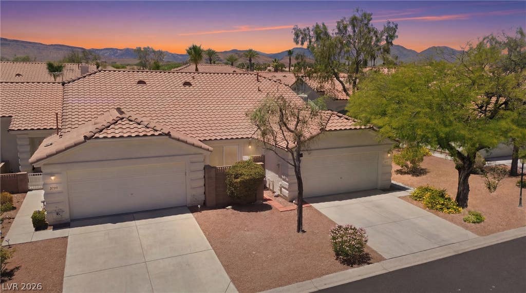 Photo of 3747 Toroweap Ridge Street, Las Vegas, NV 89147 (MLS # 2793968)