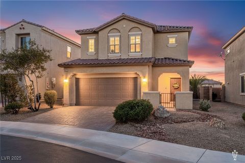 Photo of 921 Via Gandalfi, Henderson, NV 89011 (MLS # 2739439)