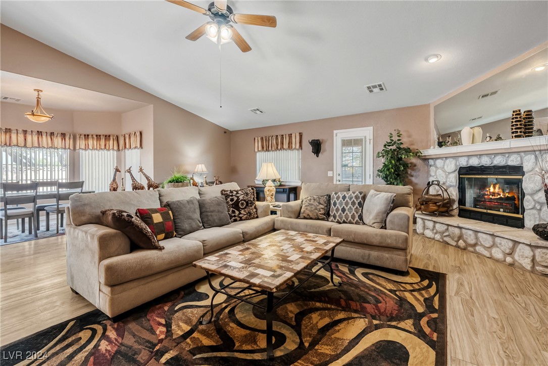 5481 Lincolnwood Court, Pahrump, Nevada image 12