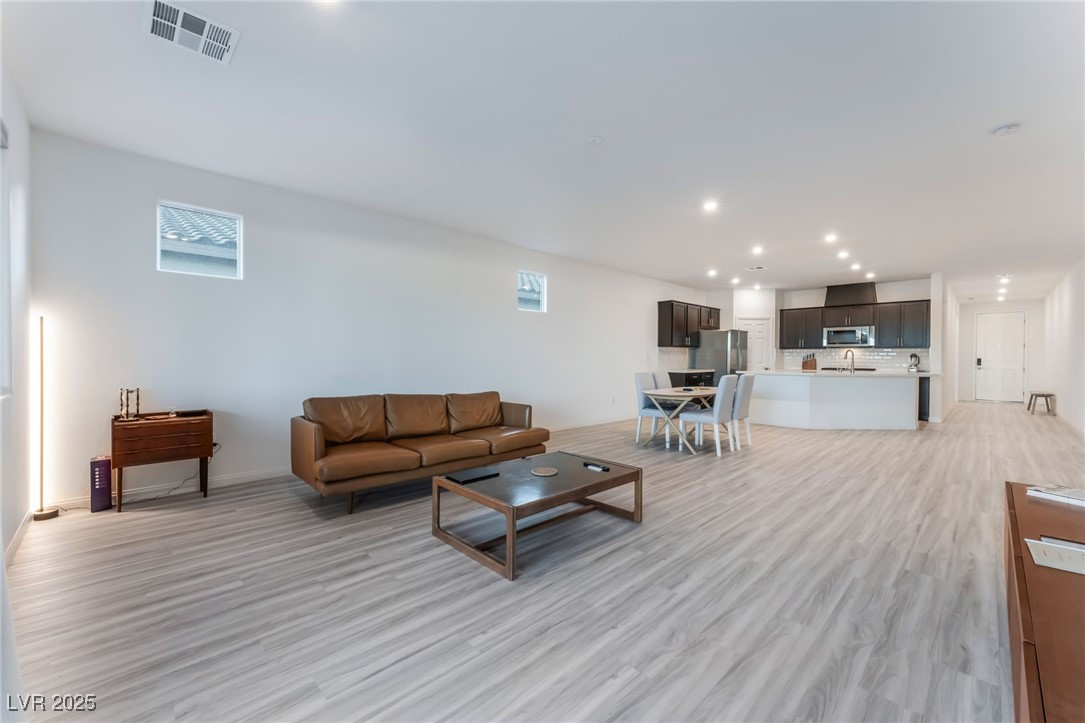 3540 Valley Lily Street, North Las Vegas, Nevada image 9