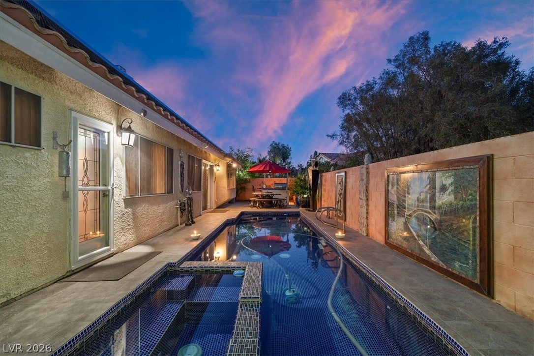 2524 Sunset Beach Lane