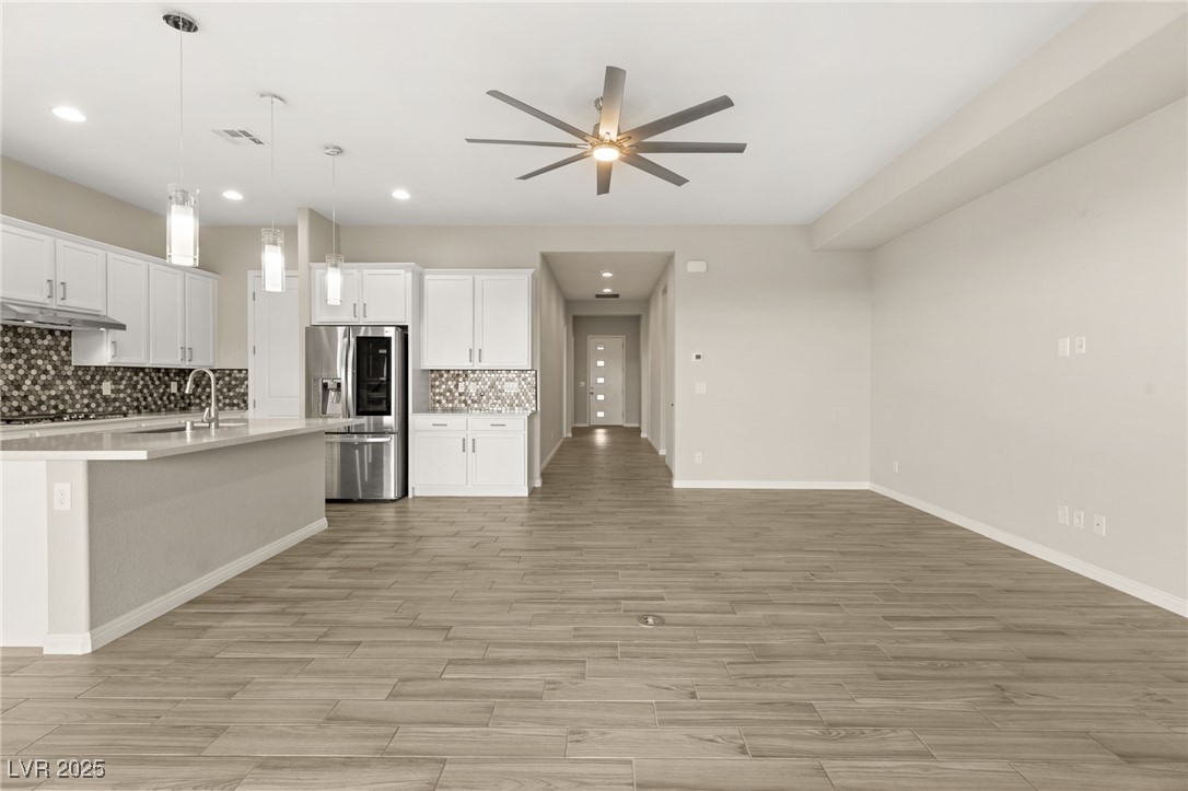 Las Vegas, Nevada 89138, United States, 4 Bedrooms Bedrooms, ,3 BathroomsBathrooms,Residential,Active,114372