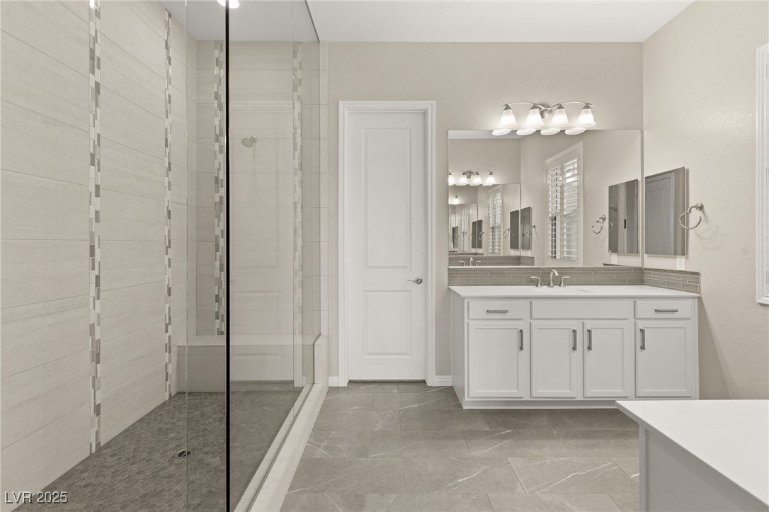 Las Vegas, Nevada 89138, United States, 4 Bedrooms Bedrooms, ,3 BathroomsBathrooms,Residential,Active,114372