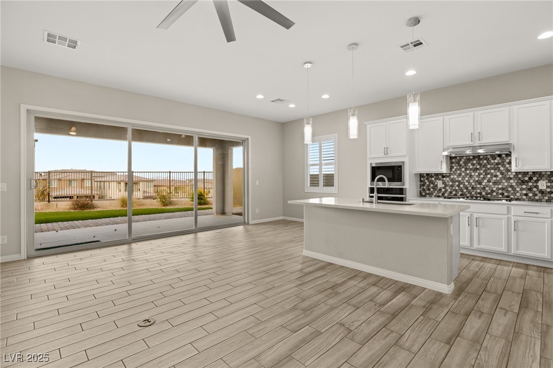 Las Vegas, Nevada 89138, United States, 4 Bedrooms Bedrooms, ,3 BathroomsBathrooms,Residential,Active,114372