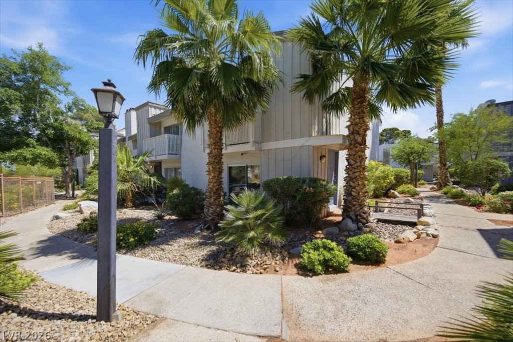 522 Delfern Lane