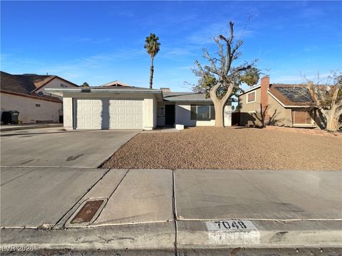 7048 Hillcroft Way Las Vegas NV 89147