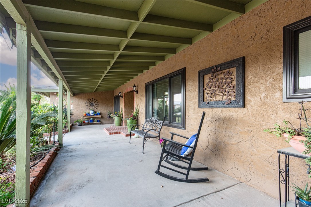 3371 W Mardon Avenue