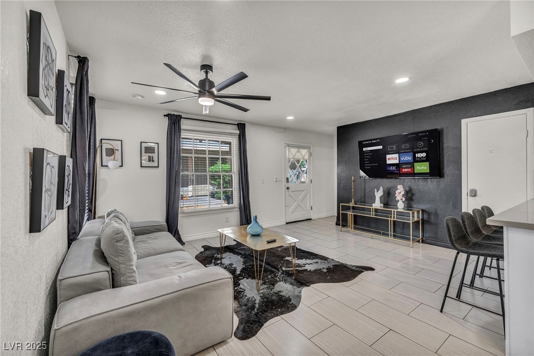 1334 Dorothy Avenue 3