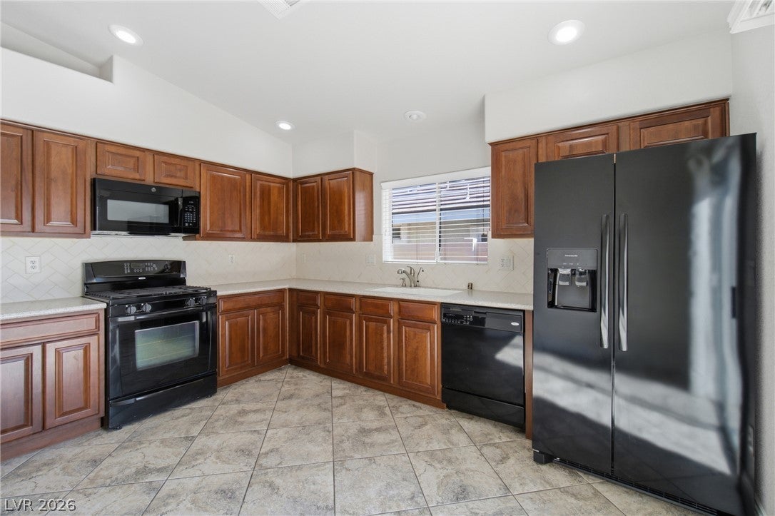 5397 Blue Oat Avenue
