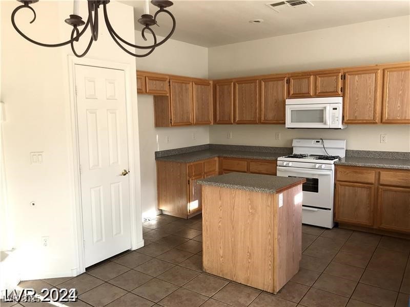 5213 Castle Butte Court, North Las Vegas, Nevada image 25