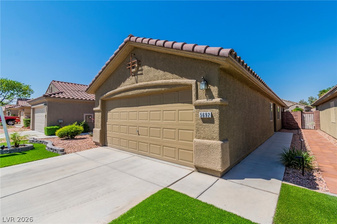 5692 Great Eagle Court