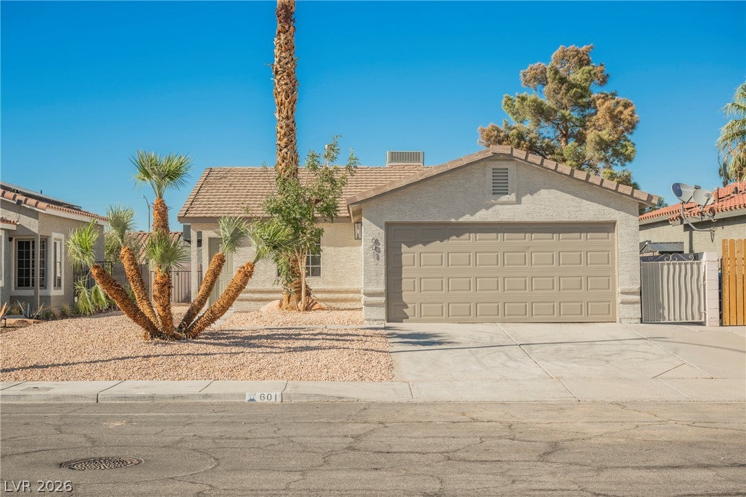 601 Carleton Drive