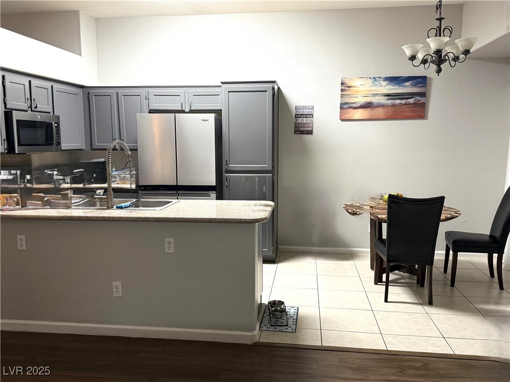 1367 Sun Pillars Avenue, Henderson, Nevada image 10