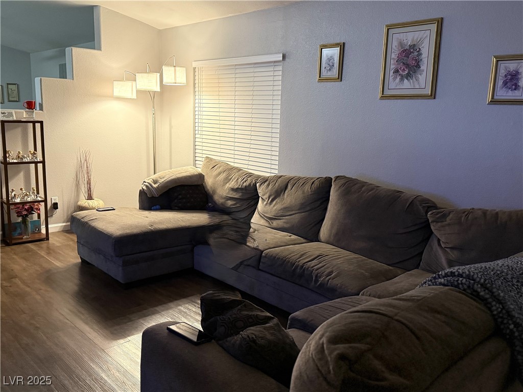 1367 Sun Pillars Avenue, Henderson, Nevada image 8