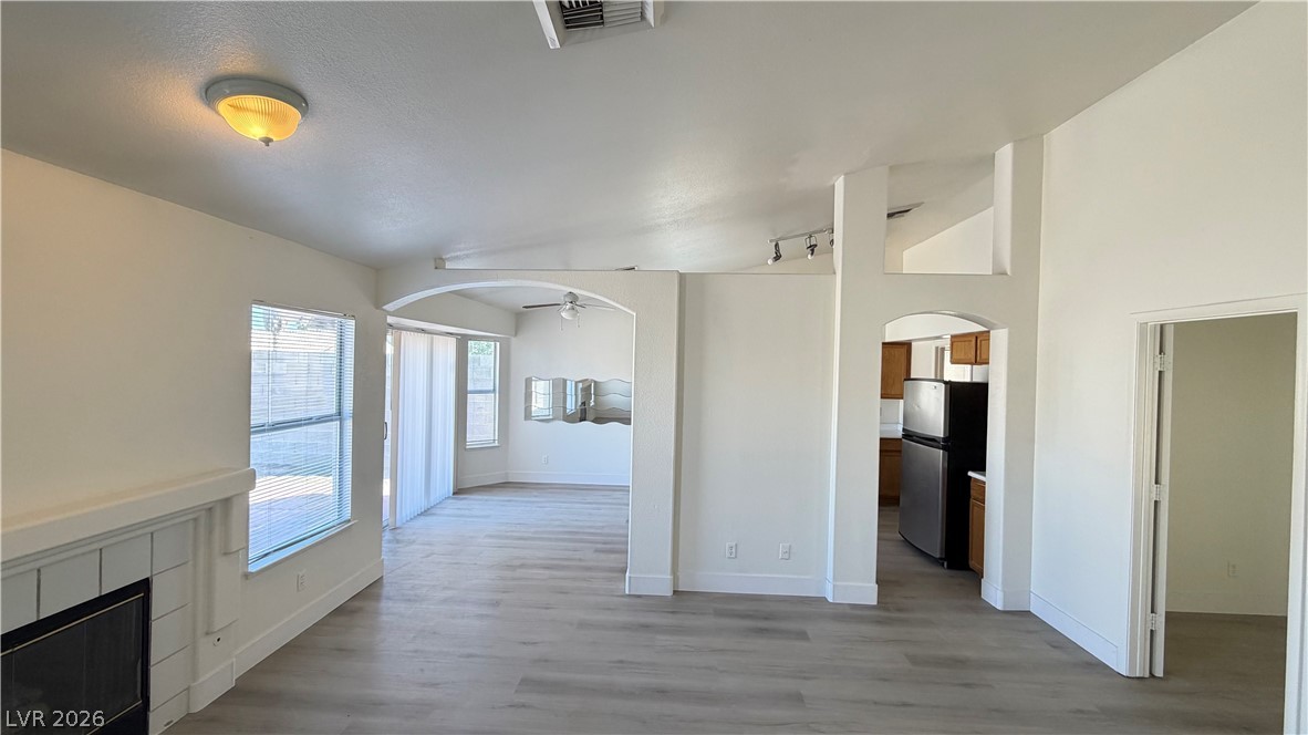 4254 VALLEY REGENTS Drive