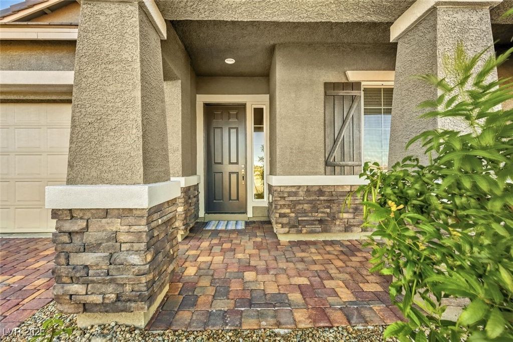 Photo of 3877 W Haleh Avenue, Las Vegas, NV 89141 (MLS # 2743571)