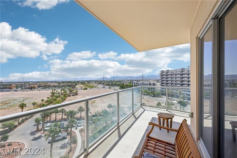 8255 Las Vegas Boulevard 713