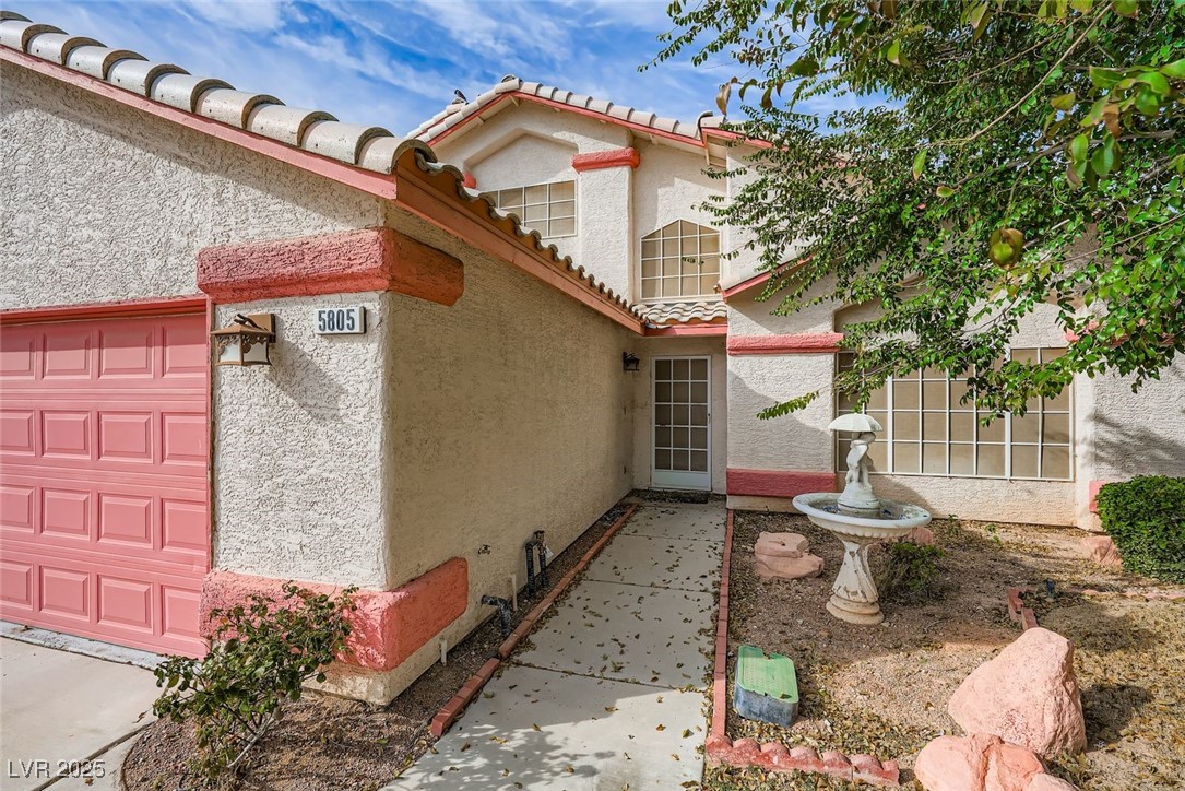 5805 Grand Heritage Street