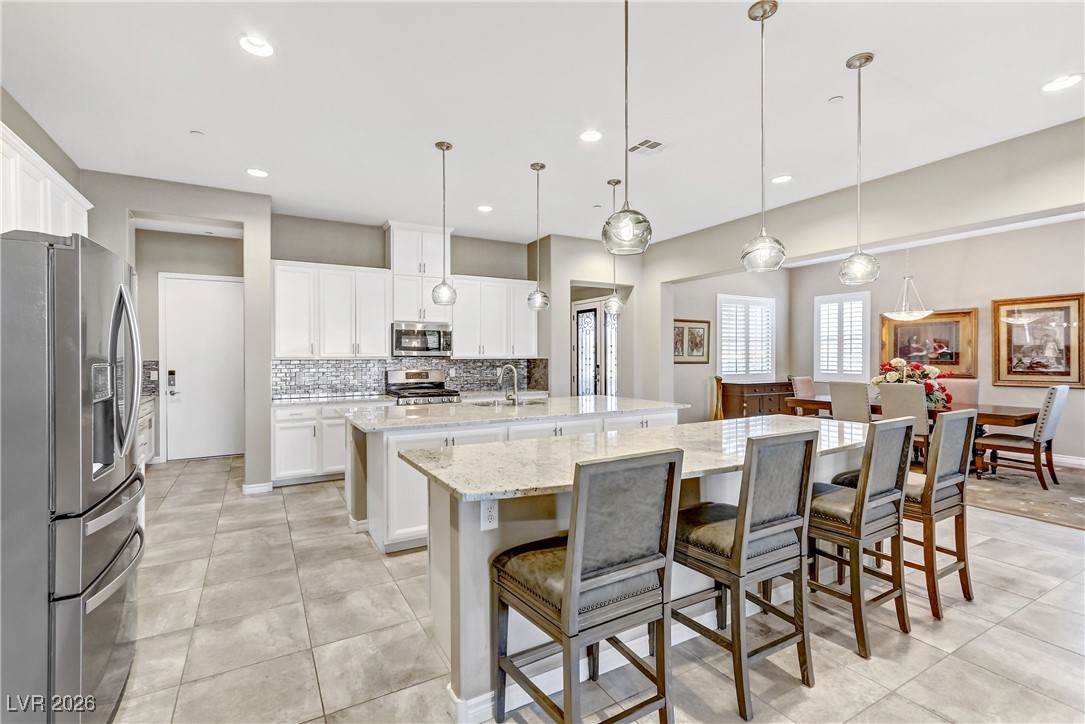 480 Heritage Bridge Avenue