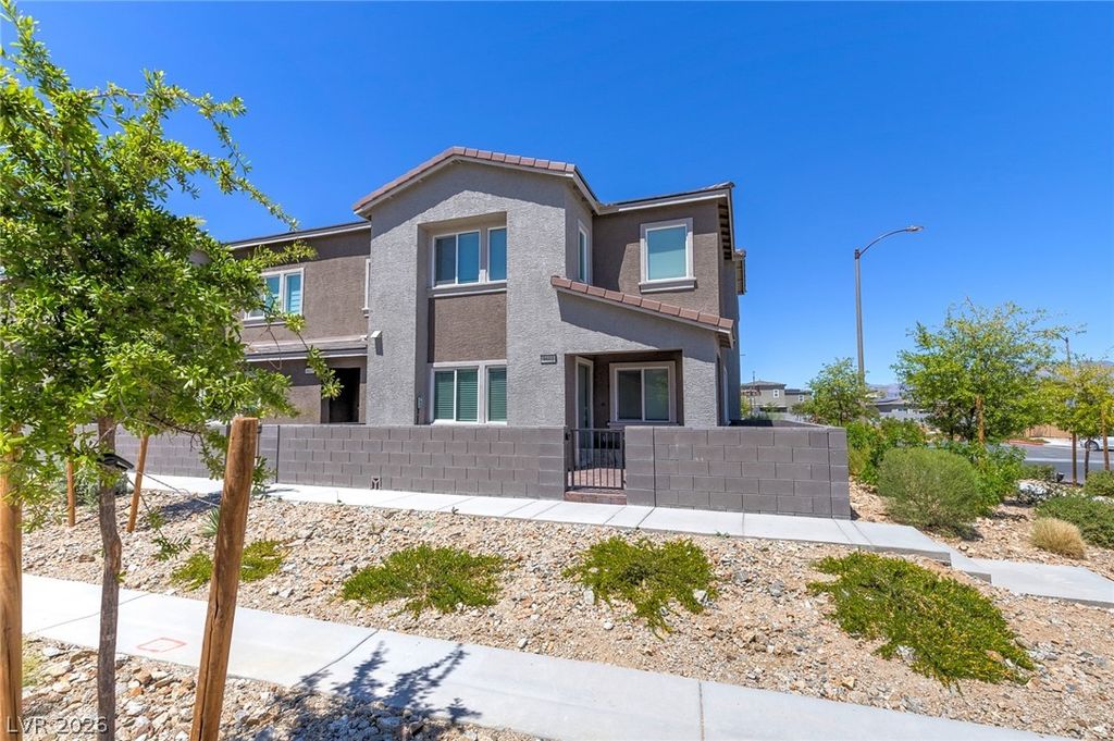 Photo of 9601 Oliver Hills Avenue, Las Vegas, NV 89143 (MLS # 2773057)