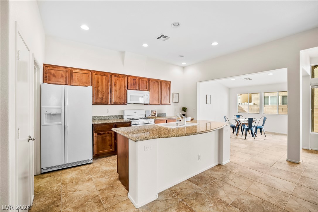 3429 Glacial Lake Street