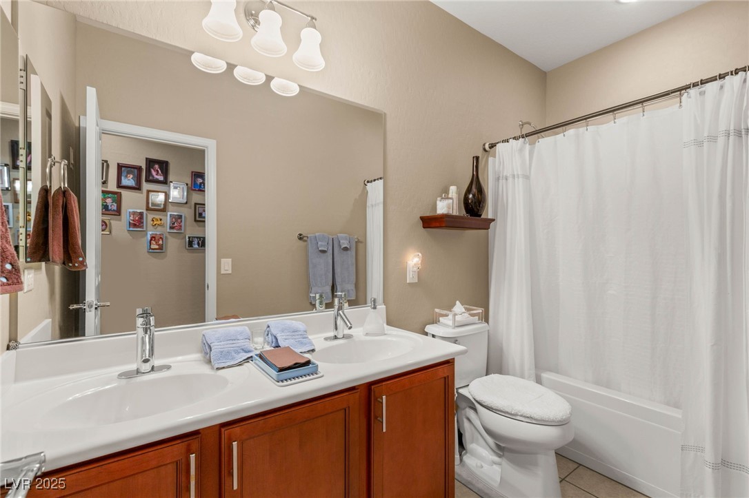 Henderson, Nevada 89044, United States, 3 Bedrooms Bedrooms, ,2 BathroomsBathrooms,Residential,Active,224685