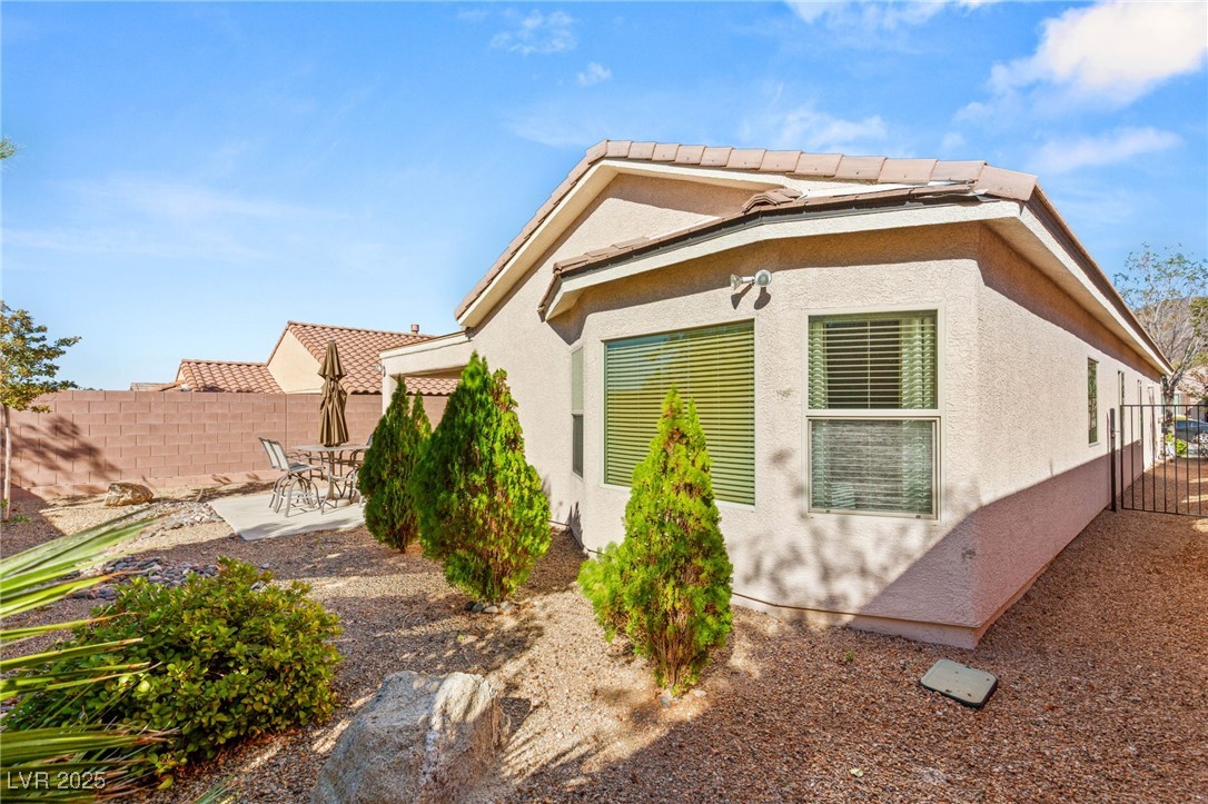 Henderson, Nevada 89044, United States, 3 Bedrooms Bedrooms, ,2 BathroomsBathrooms,Residential,Active,224685