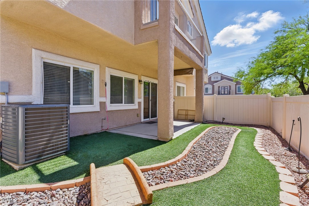 1069 Thrill Court #102, Henderson, Nevada image 1