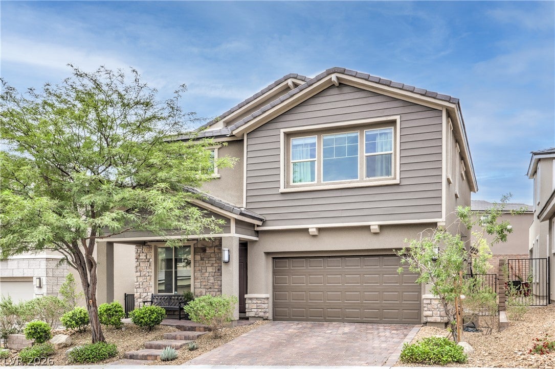 2592 Iron Crest Lane