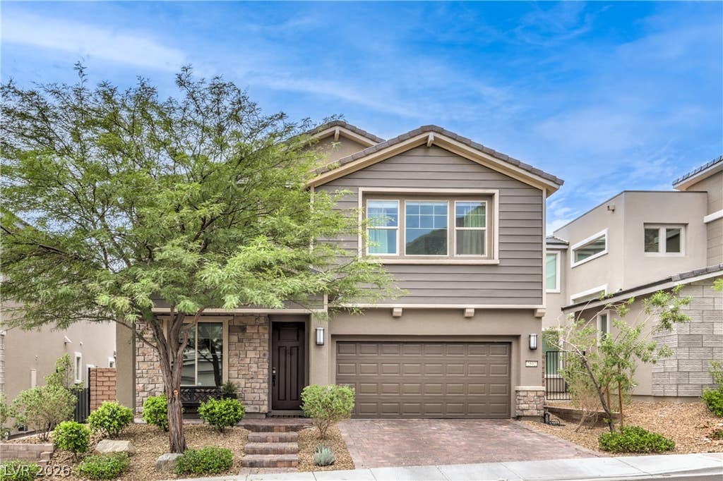 Photo of 2592 Iron Crest Lane, Las Vegas, NV 89138 (MLS # 2800884)